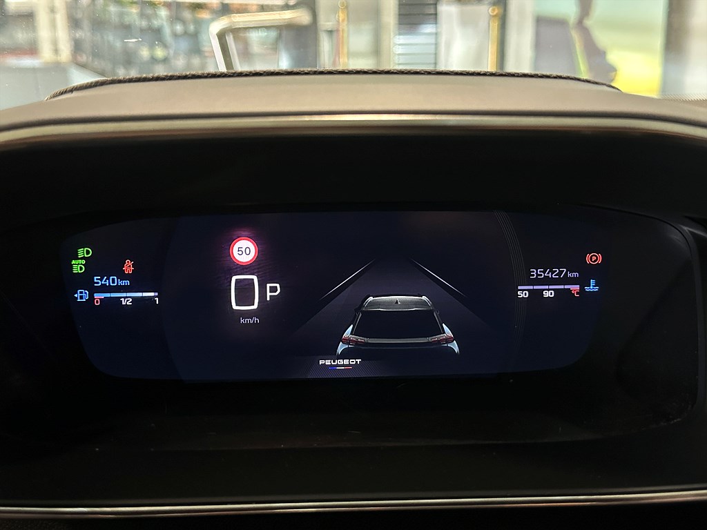 Bild på GT 1.2 PT 130hk Aut - B-KAMERA, NAV, CARPLAY