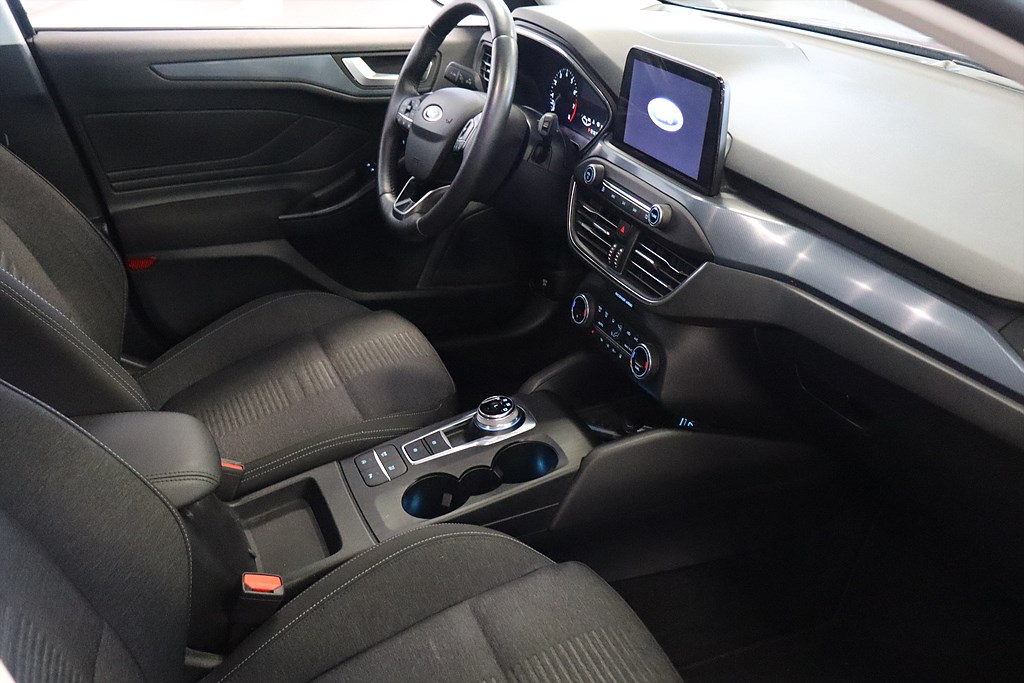 Bild på Active Kombi 1.0 Ecoboost 125hk Aut - DRAG, B-KAMERA