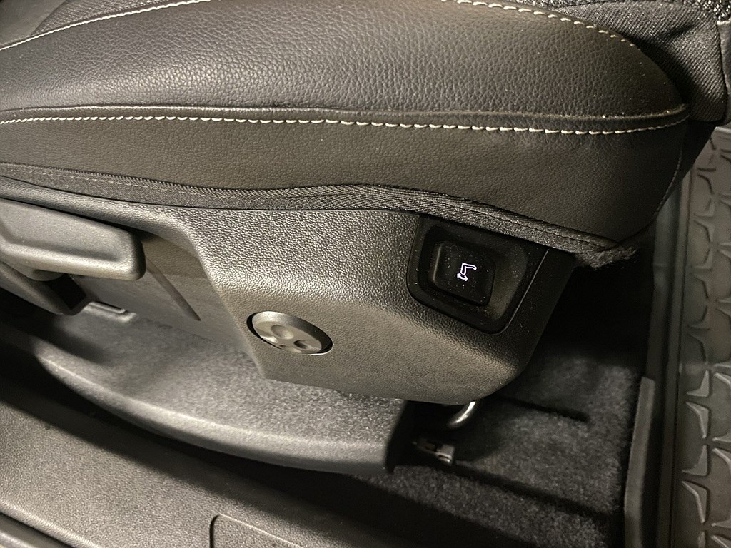 Bild på GS-Line 1.2 Turbo 130hk Aut - B-KAMERA, CARPLAY