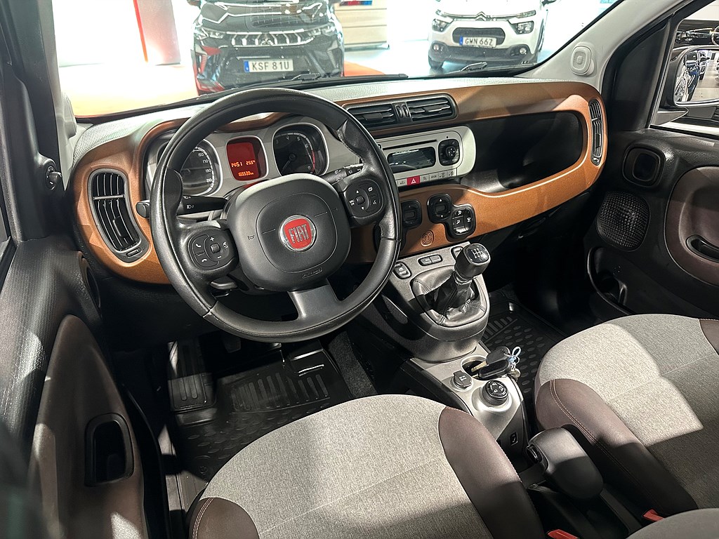 Bild på Cross 0.9 TwinAir 90hk AWD - M-VÄRM, DRAG, AUX