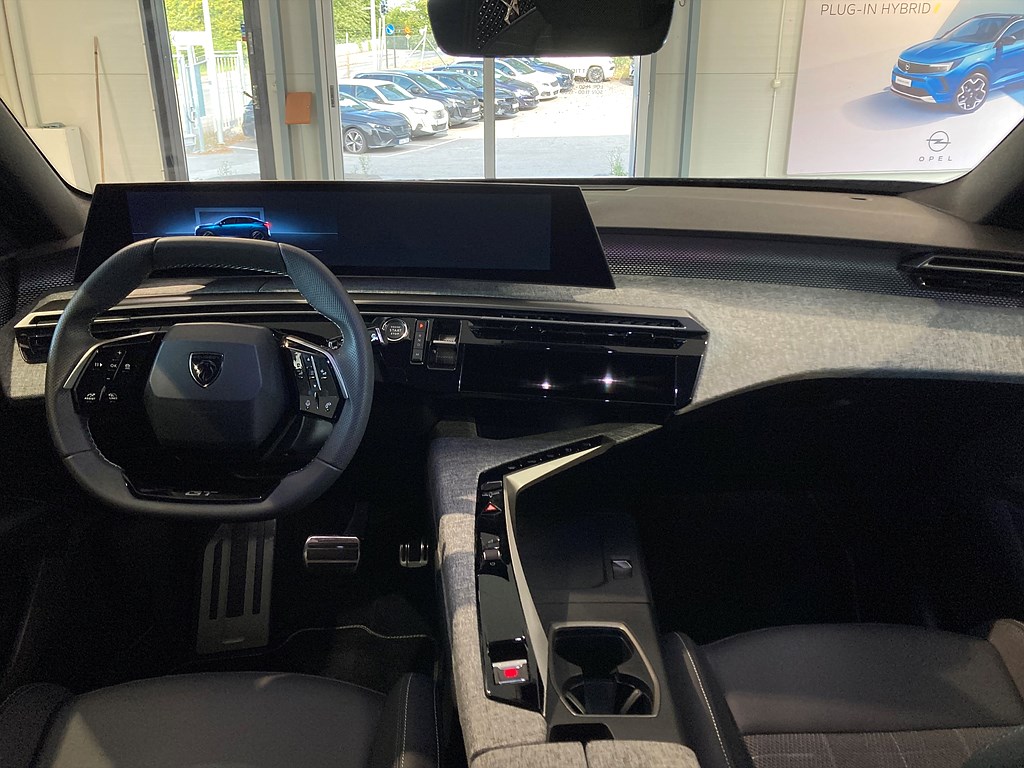 Bild på GT Hybrid 145hk Aut - B-KAMERA,CARPLAY,NAV
