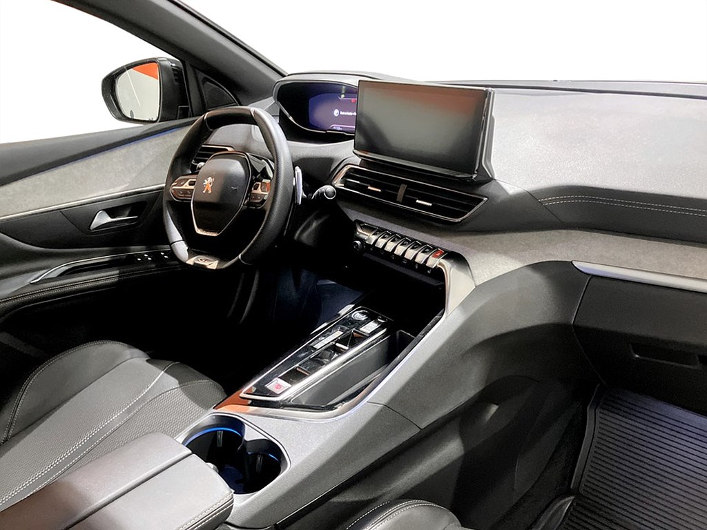 Bild på GT 1.2 PT 130hk Aut - B-KAMERA, CARPLAY