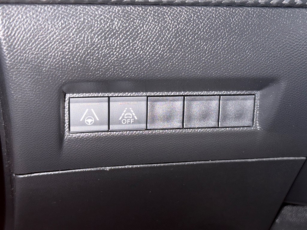 Bild på GT 1.2 PT 130hk Aut - B-KAMERA, NAV, CARPLAY