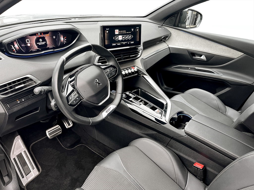 Bild på GT 1.2 PT 130hk Aut - 7-SITS,B-KAMERA,CARPLAY