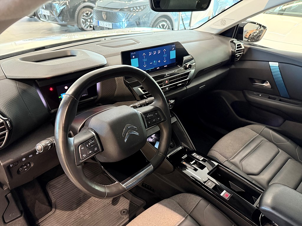Bild på Shine 50kWh 136hk Aut - B-KAMERA, CARPLAY