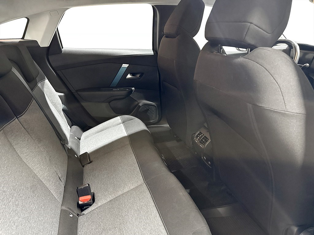 Bild på Feel 50kWh 136hk Aut - CARPLAY, RATTVÄRME