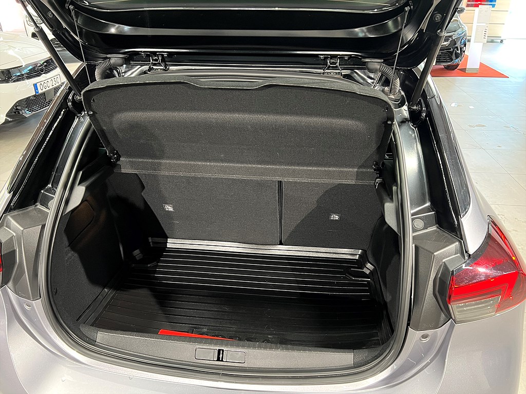 Bild på GSI 50kWh 136hk Aut - BACKKAMERA, NAV