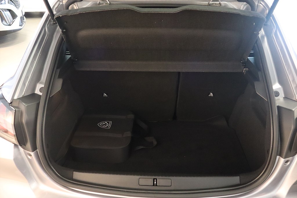 Bild på Active Pack 50kWh 136hk Aut - CARPLAY, BACKSENSORER