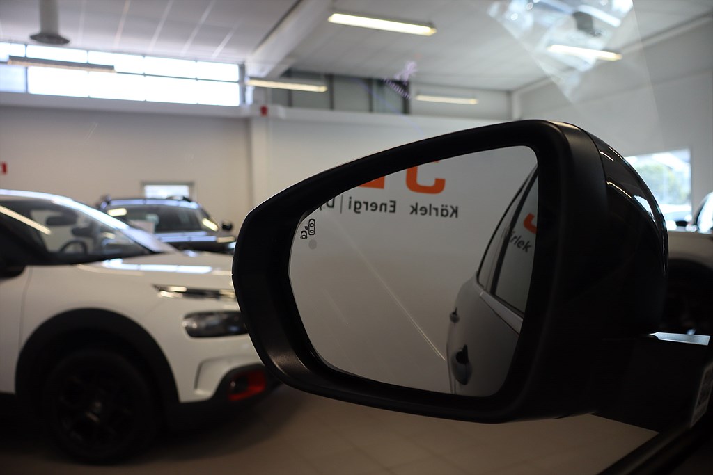 Bild på GT 1.2 PT 130hk Aut - B-KAMERA, CARPLAY