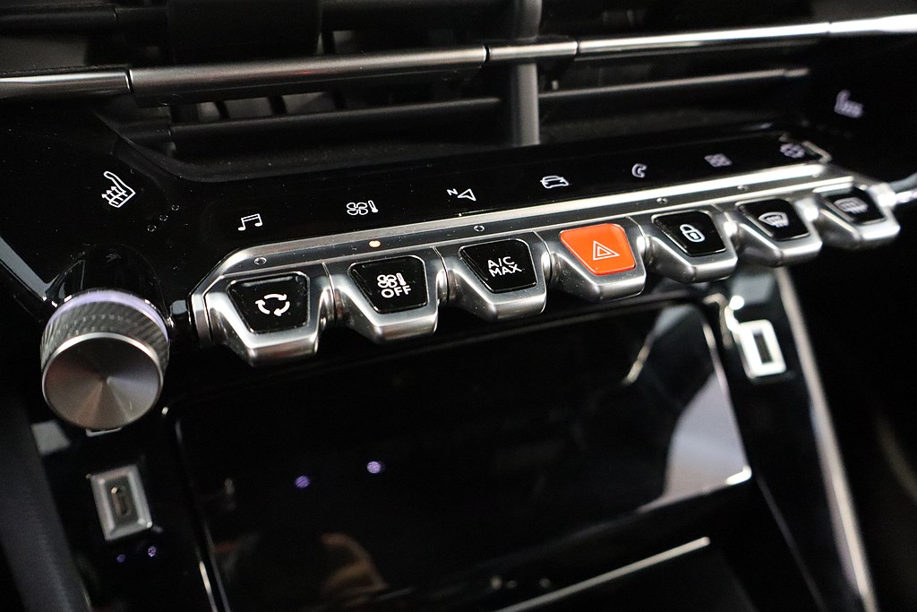 Bild på GT 1.2 PT 130hk Aut - B-KAMERA, CARPLAY, NAV