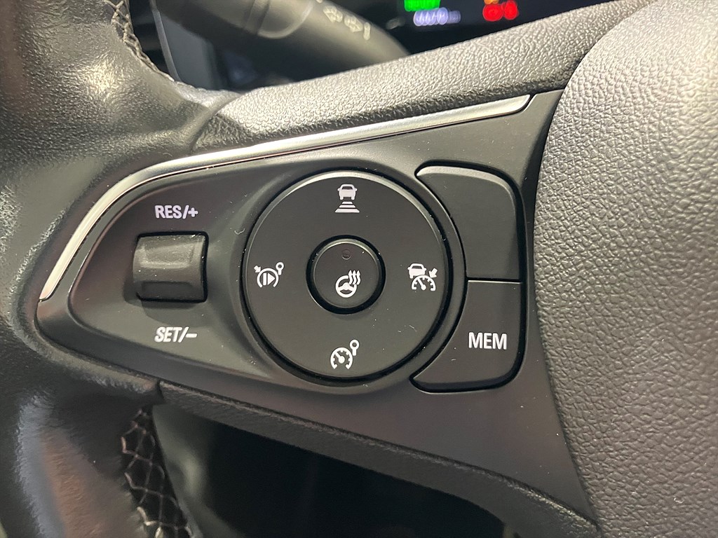 Bild på Ultimate 50kWh 136hk Aut - B-KAMERA, CARPLAY, RATTVÄRME