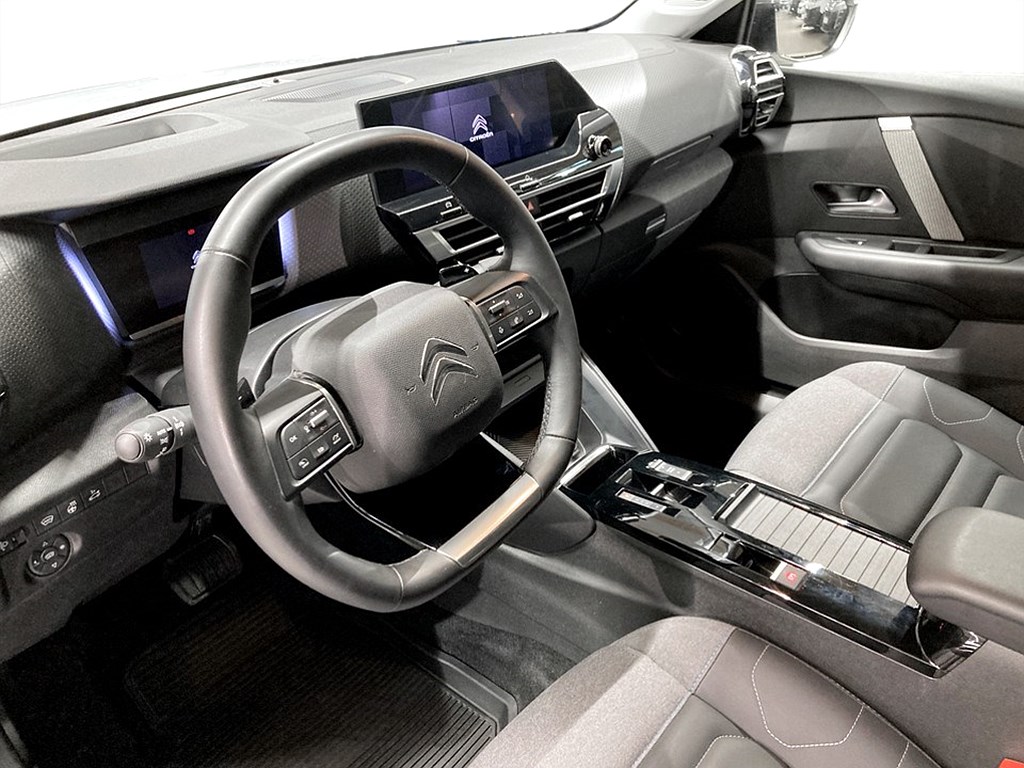 Bild på X Shine+ 1.2 PT 130hk Aut - CARPLAY, B-KAMERA