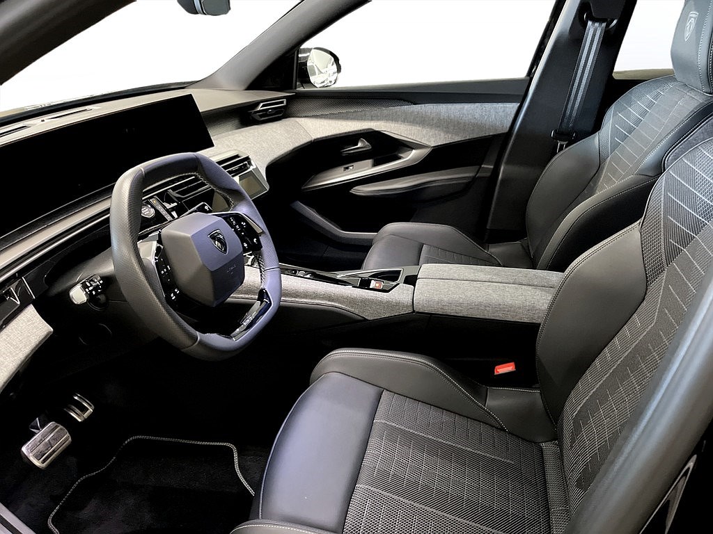 Bild på GT Hybrid 145hk Aut - B-KAMERA,CARPLAY,NAV