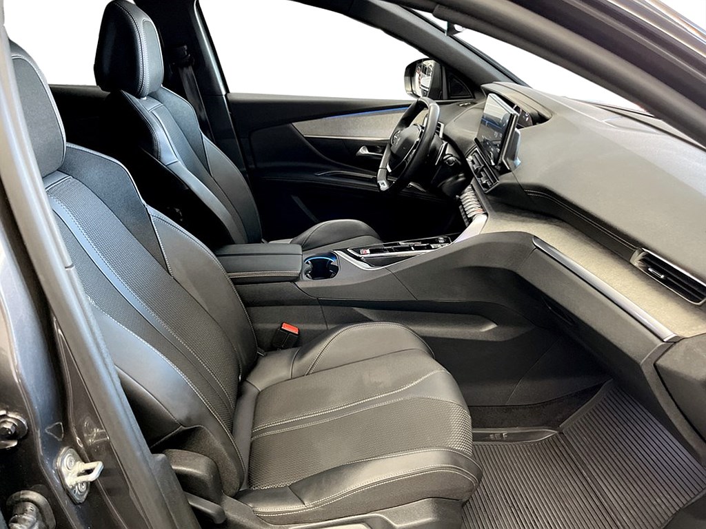 Bild på GT 1.2 PT 130hk Aut - B-KAMERA, CARPLAY