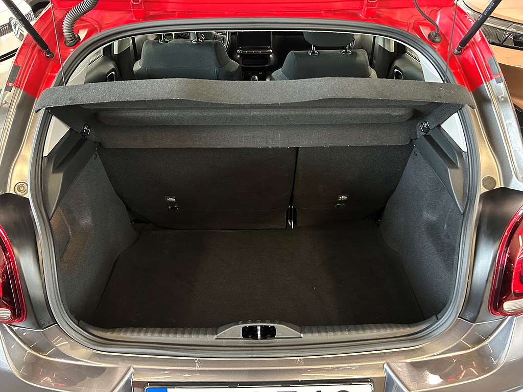 Bild på Feel 1.2 VTi 82hk - P-SENSORER BAK
