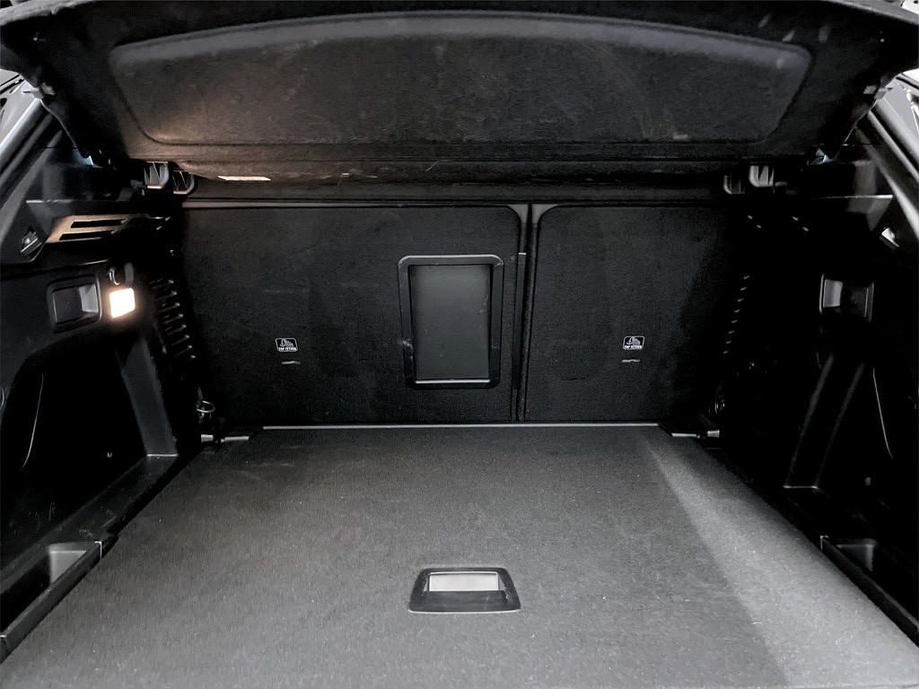 Bild på GT 1.2 PT 130hk Aut - B-KAMERA, CARPLAY
