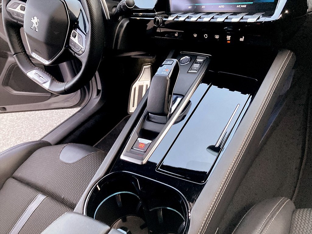 Bild på SW GT-Line Hybrid 224hk Aut - B-KAMERA, CARPLAY