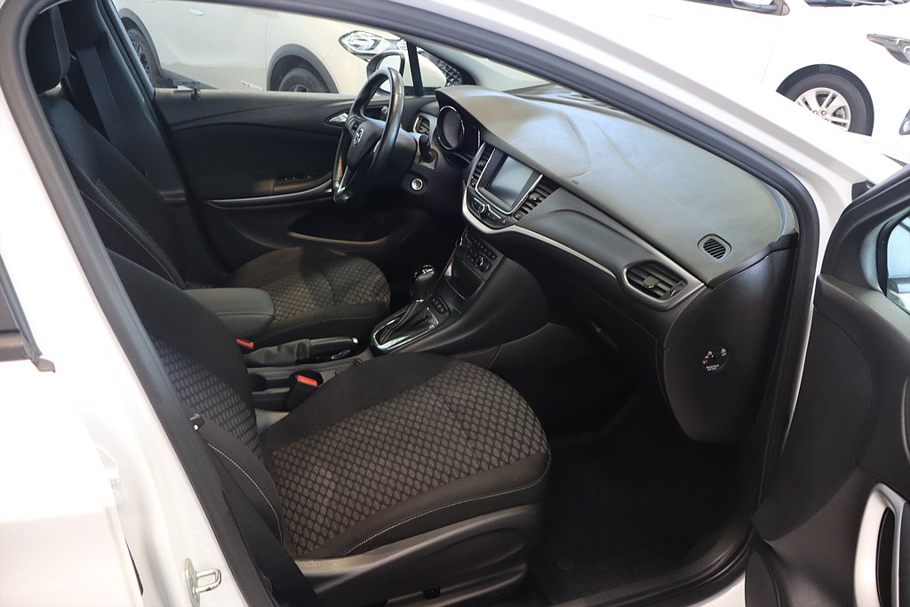 Bild på sports tourer+ 1.4 150hk Aut - DRAG, P-SENSORER BAK