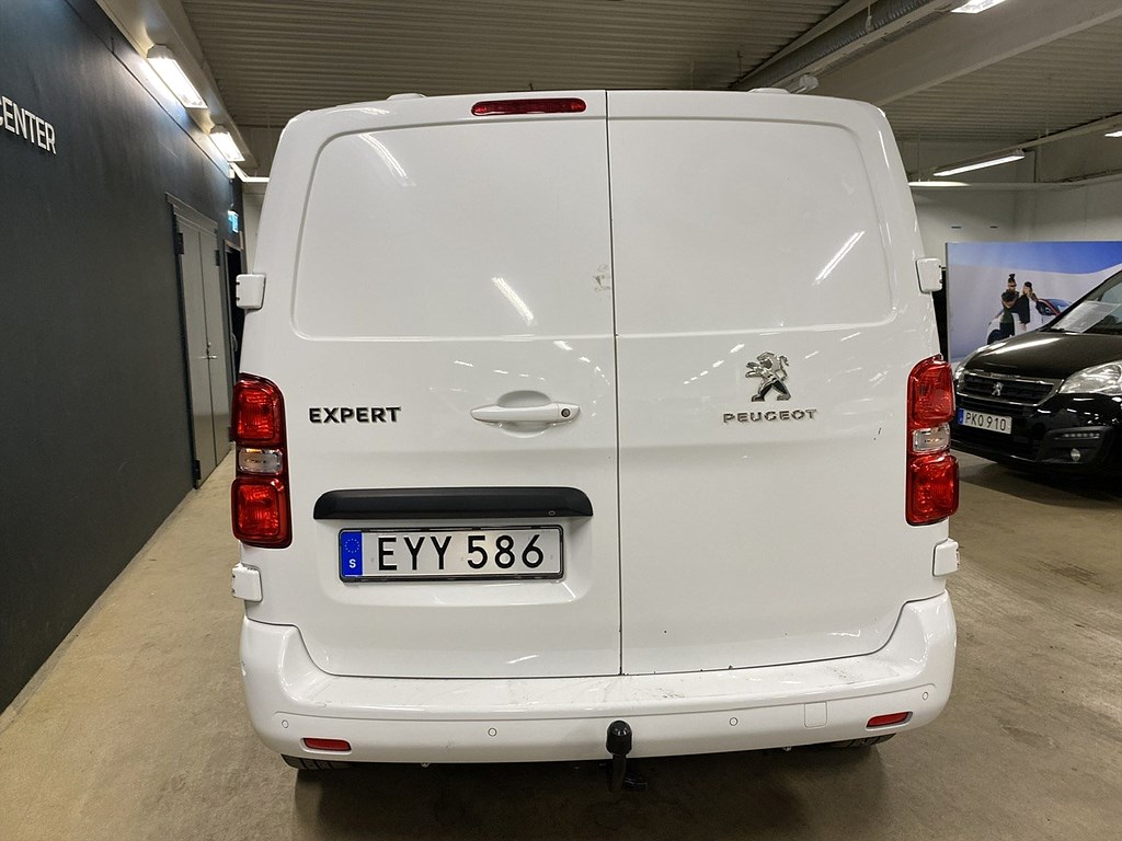 Bild på PRO+ 2.0 BHDi 180hk Aut - B-KAMERA, DRAG