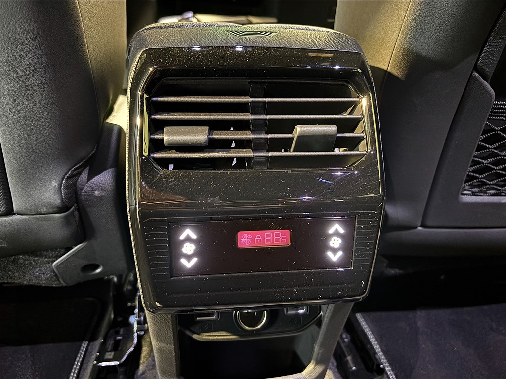 Bild på GT Hybrid 136hk Aut -*7-Sits - DEMO