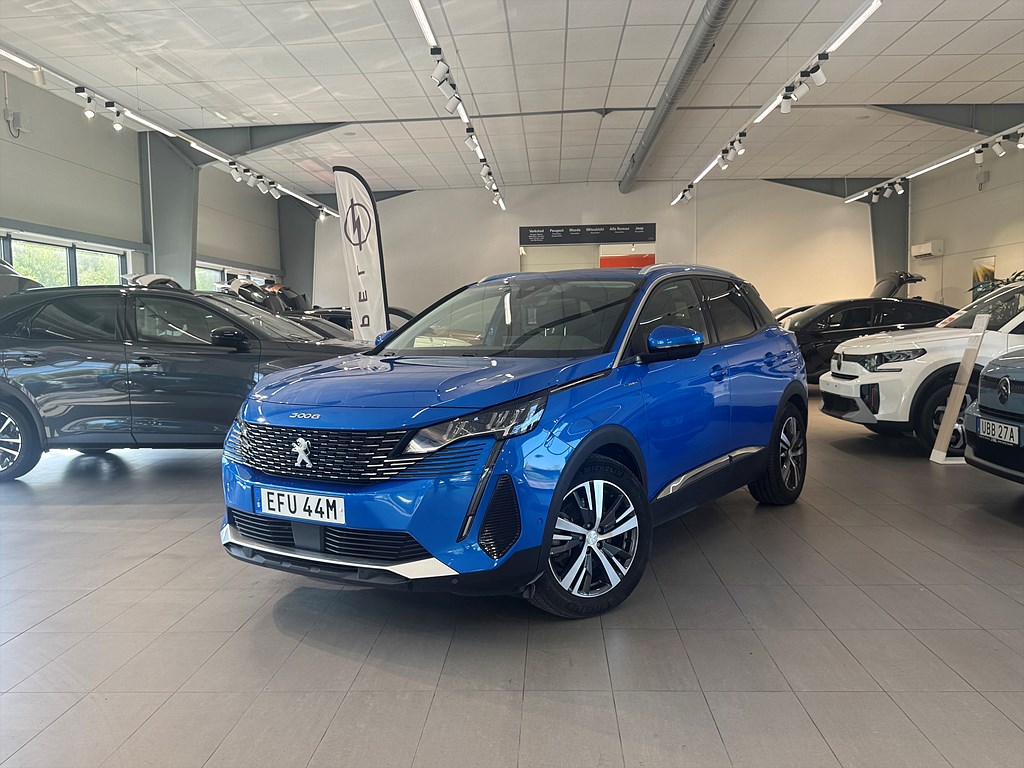 Bild på Allure Hybrid4 300hk Aut AWD - B-KAMERA, DRAG, CARPLAY