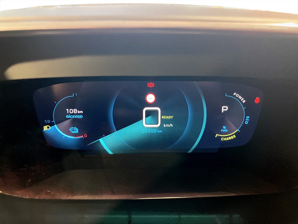 Bild på Allure Pack 50kWh 136hk Aut - B-KAMERA, CARPLAY