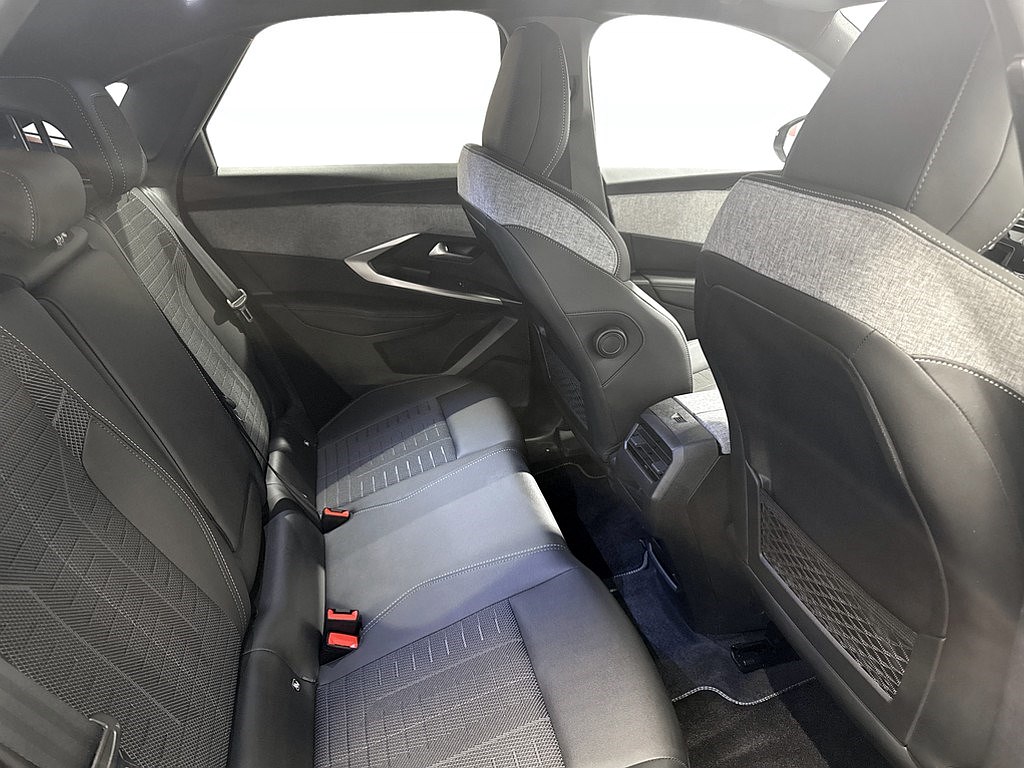 Bild på GT Hybrid 145hk Aut - B-KAMERA,CARPLAY,NAV