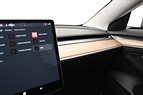 Tesla Model 3 Performance | Autopilot