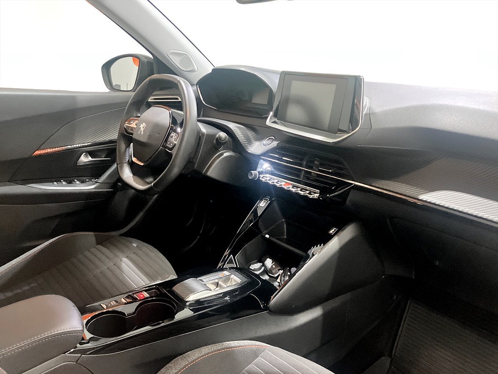 Bild på Active Pack 50kWh 136hk Aut - CARPLAY, BACKSENSORER