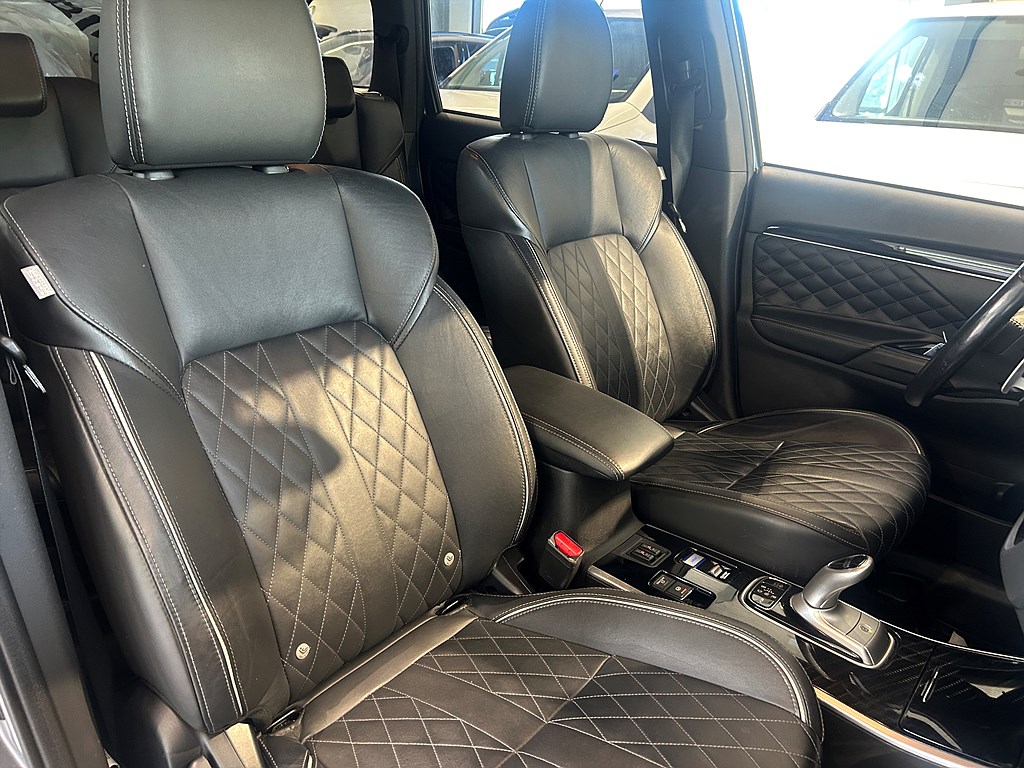 Bild på Business X PHEV 224hk Aut AWD - B-KAMERA, CARPLAY