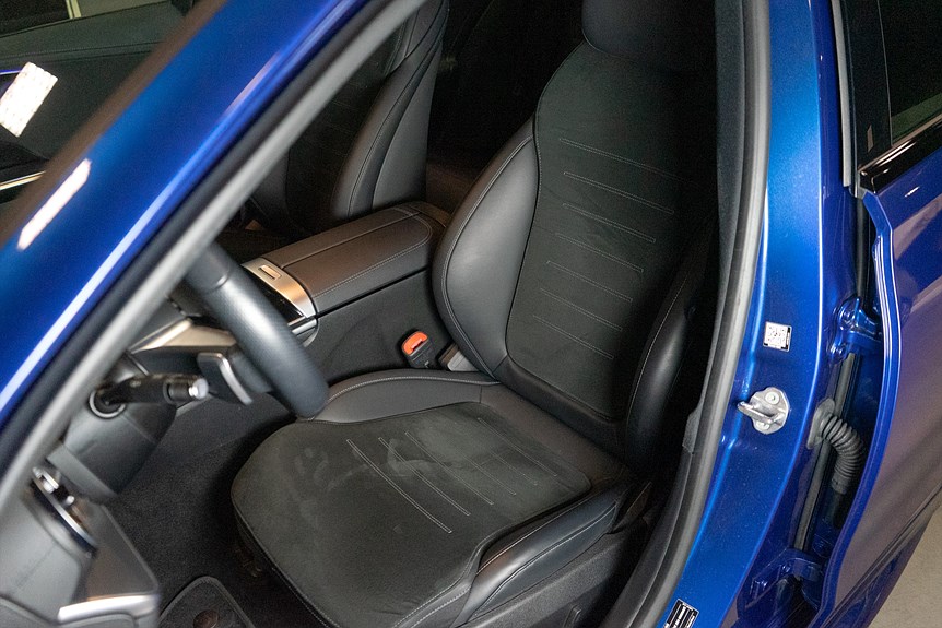 Mercedes C 300 e AMG Night Sedan 313hk