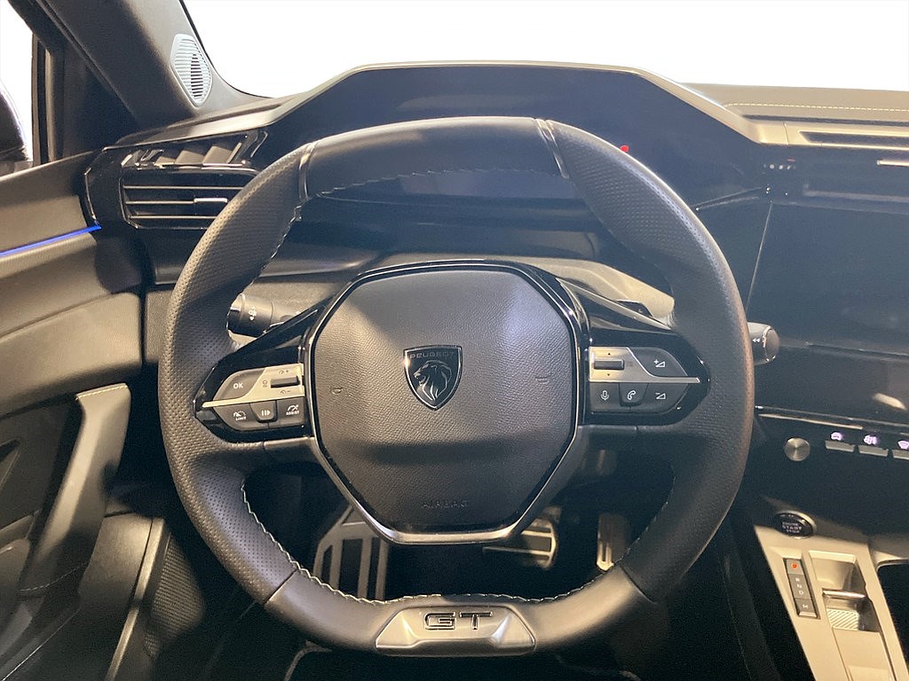 Bild på GT 1.2 PT 130hk Aut - B-KAMERA, CARPLAY