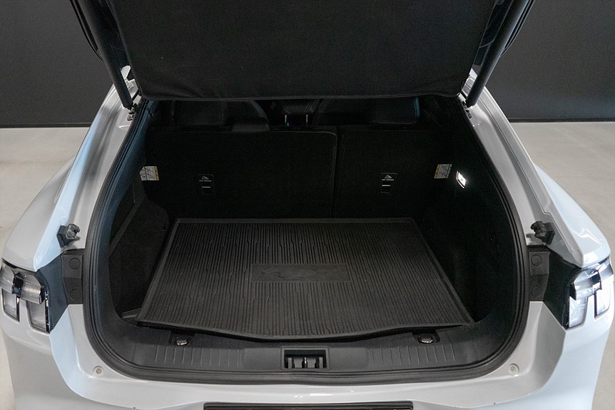 Ford Mustang Mach-E Long Range 294hk