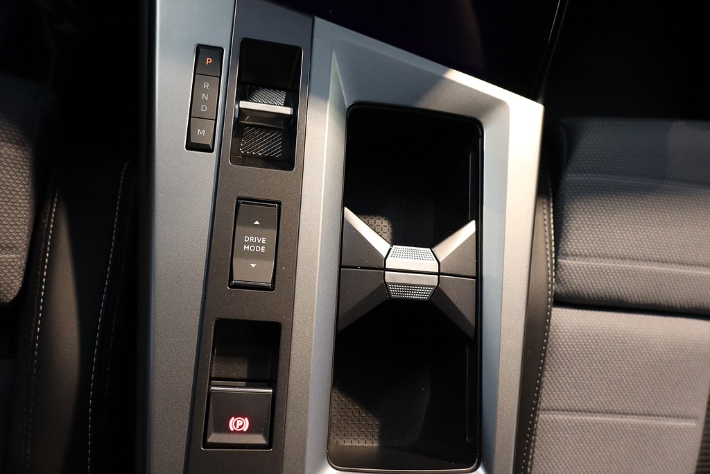 Bild på GS Hybrid 136hk Aut - B-KAMERA, CARPLAY