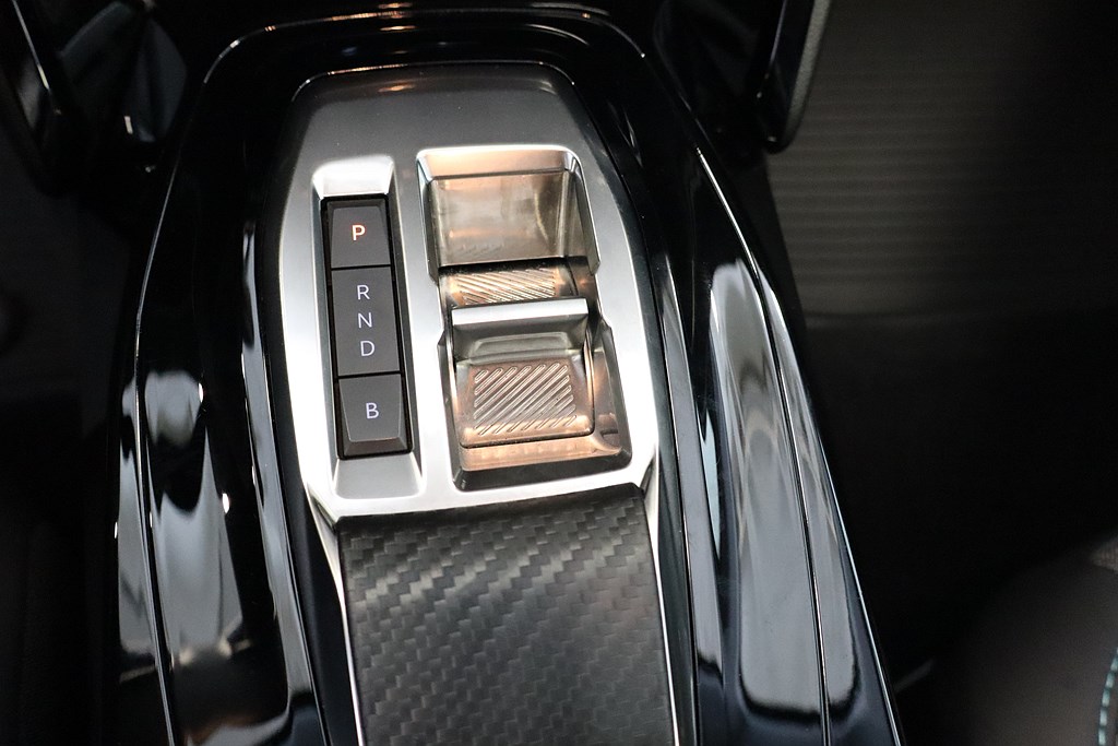 Bild på Allure Pack 50kWh 136hk Aut - B-KAMERA, CARPLAY