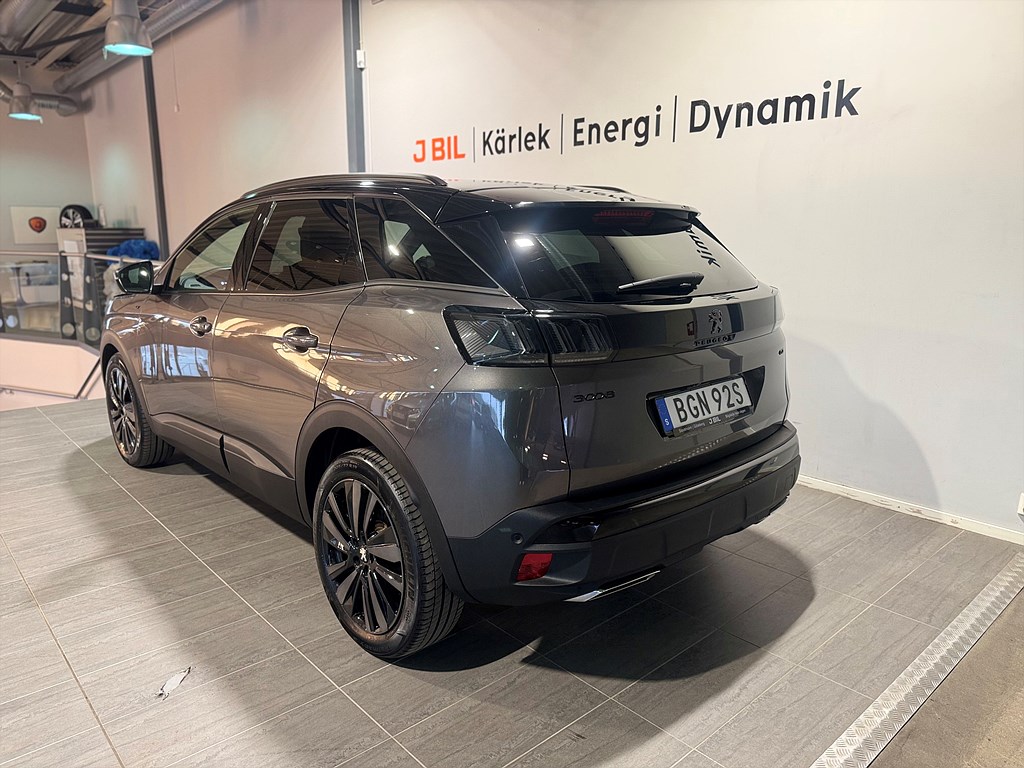 Bild på GT BLACK PACK 1.2 PT 130hk Aut - PEUGEOT APPROVED