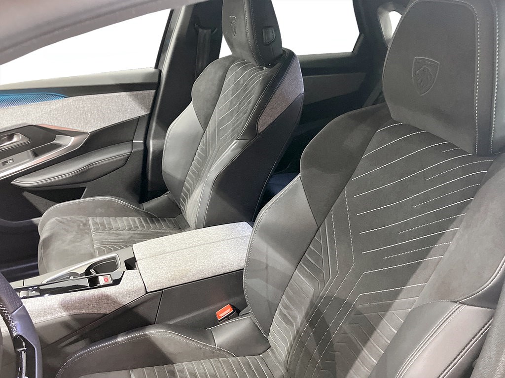 Bild på GT Hybrid 136hk Aut - B-KAMERA, CARPLAY