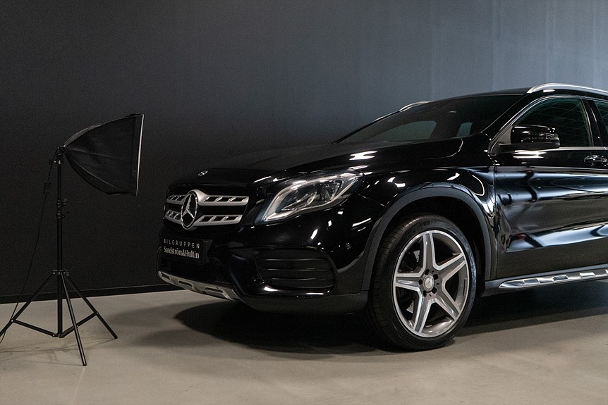 Mercedes-Benz GLA 250 4MATIC AMG 211hk