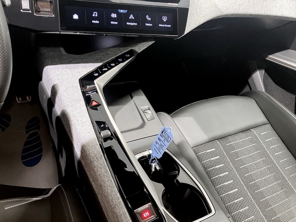 Bild på GT Hybrid 145hk Aut - 360-KAMERA, CARPLAY
