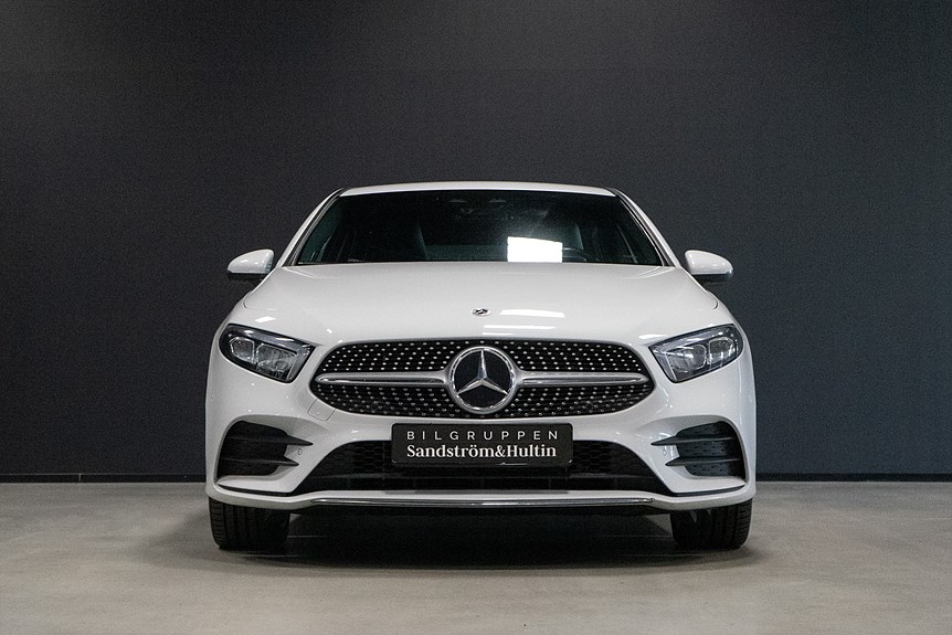 Mercedes-Benz A 250 e AMG 218hk