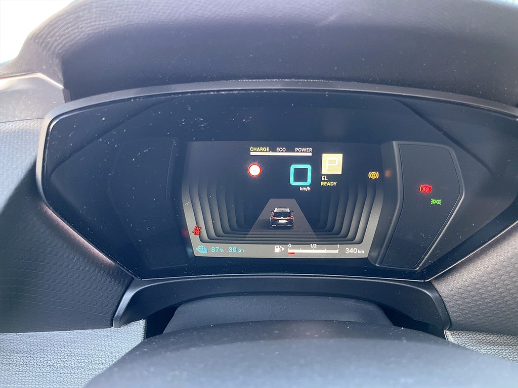 Bild på X Shine Hybrid 225hk Aut - B-KAMERA, RATTVÄRME