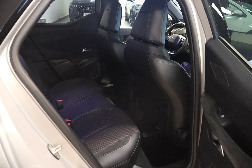 Bild på Performance 1.2 PT 155hk Aut - B-KAMERA,CARPLAY