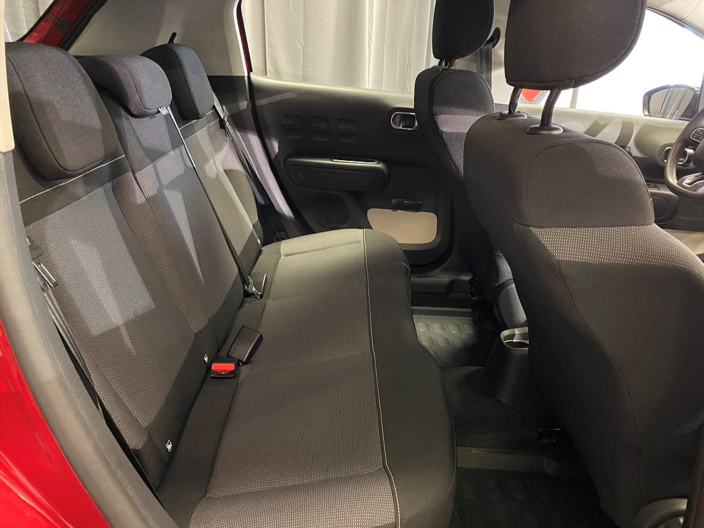 Bild på Feel 1.2 PT 82hk - CARPLAY, NAV