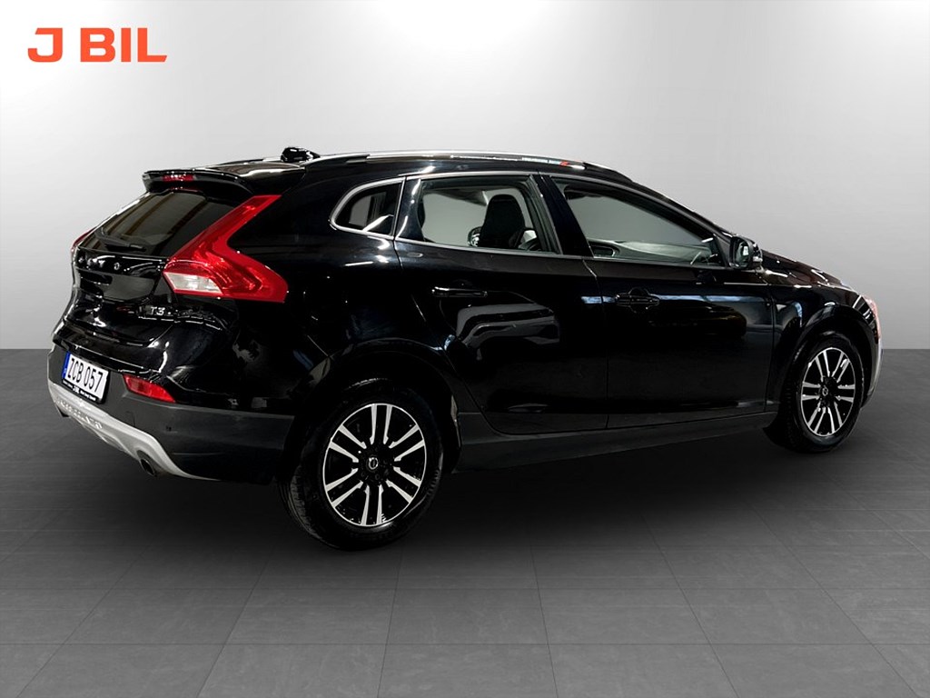 Bild på Busniess Advance Cross Country T3 152hk Aut - VOC, VÄRMARE