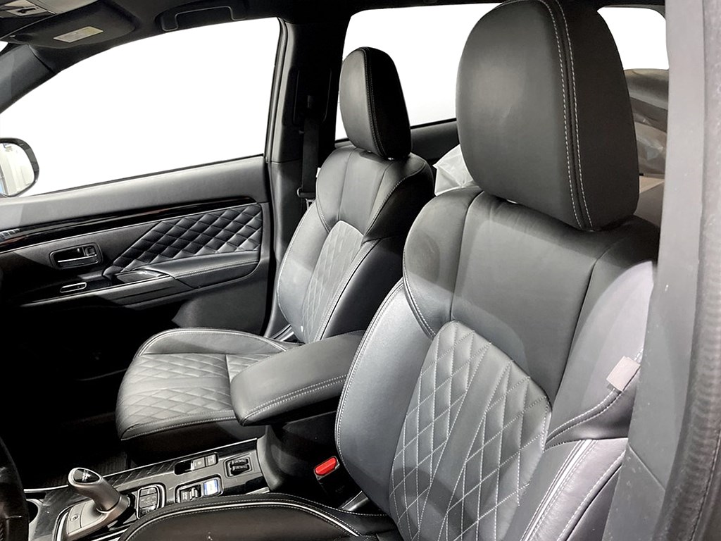 Bild på business PHEV 224hk Aut AWD - DRAG,B-KAMERA,ELSTOL