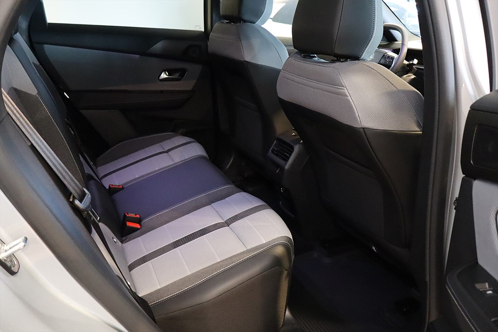 Bild på GS Hybrid 136hk Aut - B-KAMERA, CARPLAY