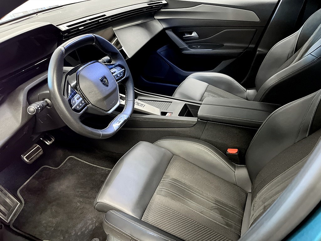 Bild på SW GT 1.2 PT 130hk Aut - 360-KAMERA,NAV,CARPLAY