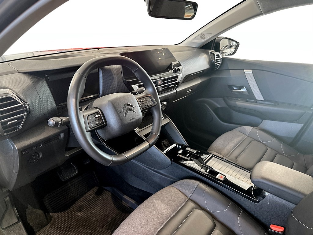 Bild på Shine 1.2 PT 130hk Aut - B-KAMERA,CARPLAY,NAV