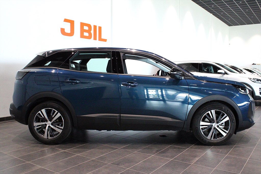 Bild på Active Hybrid 224hk Aut - B-KAMERA, NAV, CARPLAY