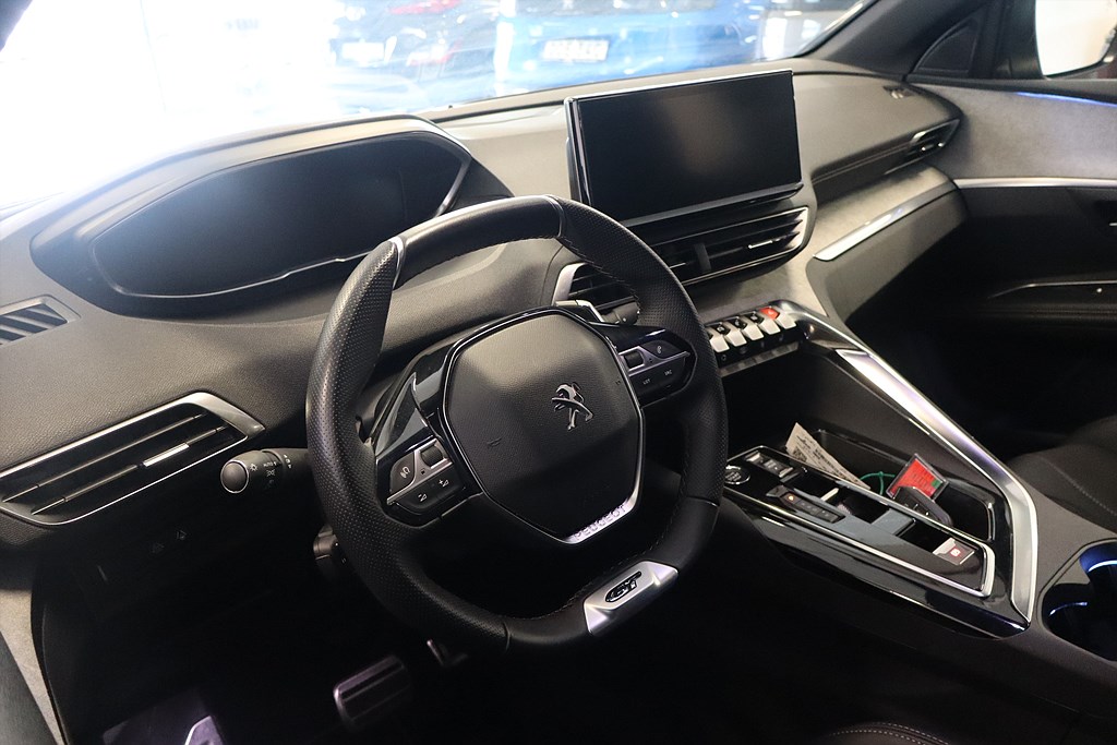 Bild på GT 1.2 PT 130hk Aut - B-KAMERA, CARPLAY, NAV